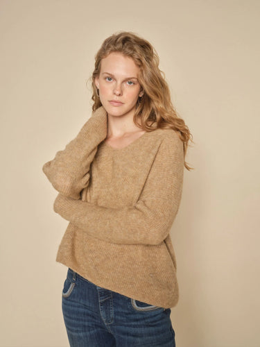 Thora V-Neck Knit