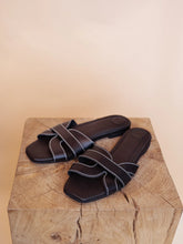 Load image into Gallery viewer, Sicily Leather Slipper Mos Mosh