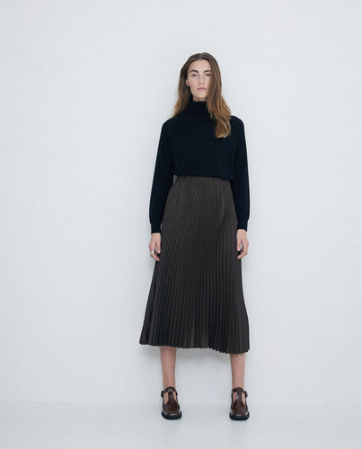 Long pleated skirt Yerse